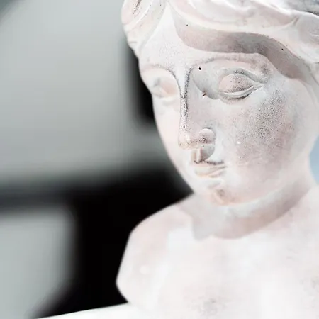 Apartment De La Marquise - Designed By C.m *